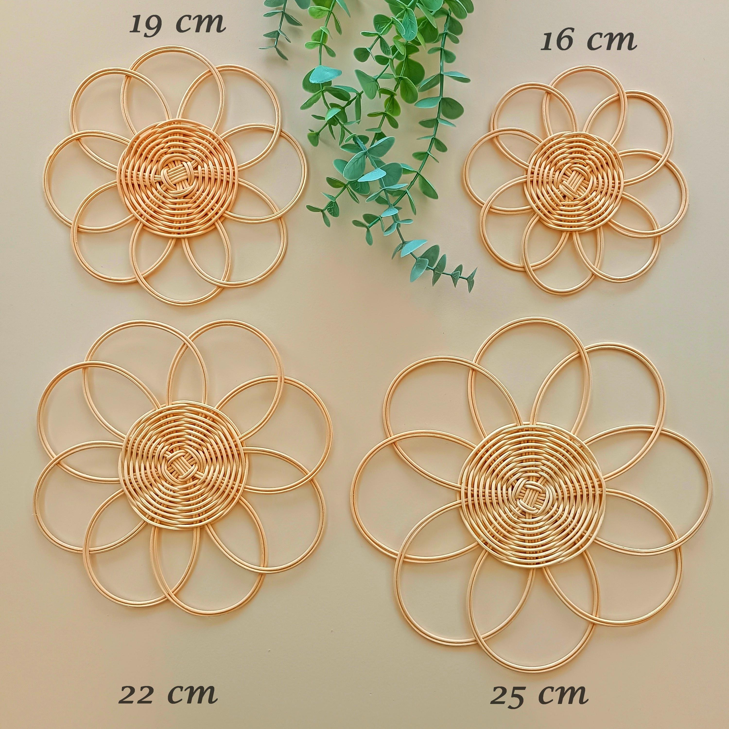 16 cm Rattan Duvar Çiçeği
